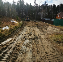 В рамках текущего ремонта дорог на уч. Буринская Дача (в т.ч. В мкр. Саянская деревня) проведены работы по подготовке гравийного дорожного полотна к зиме.